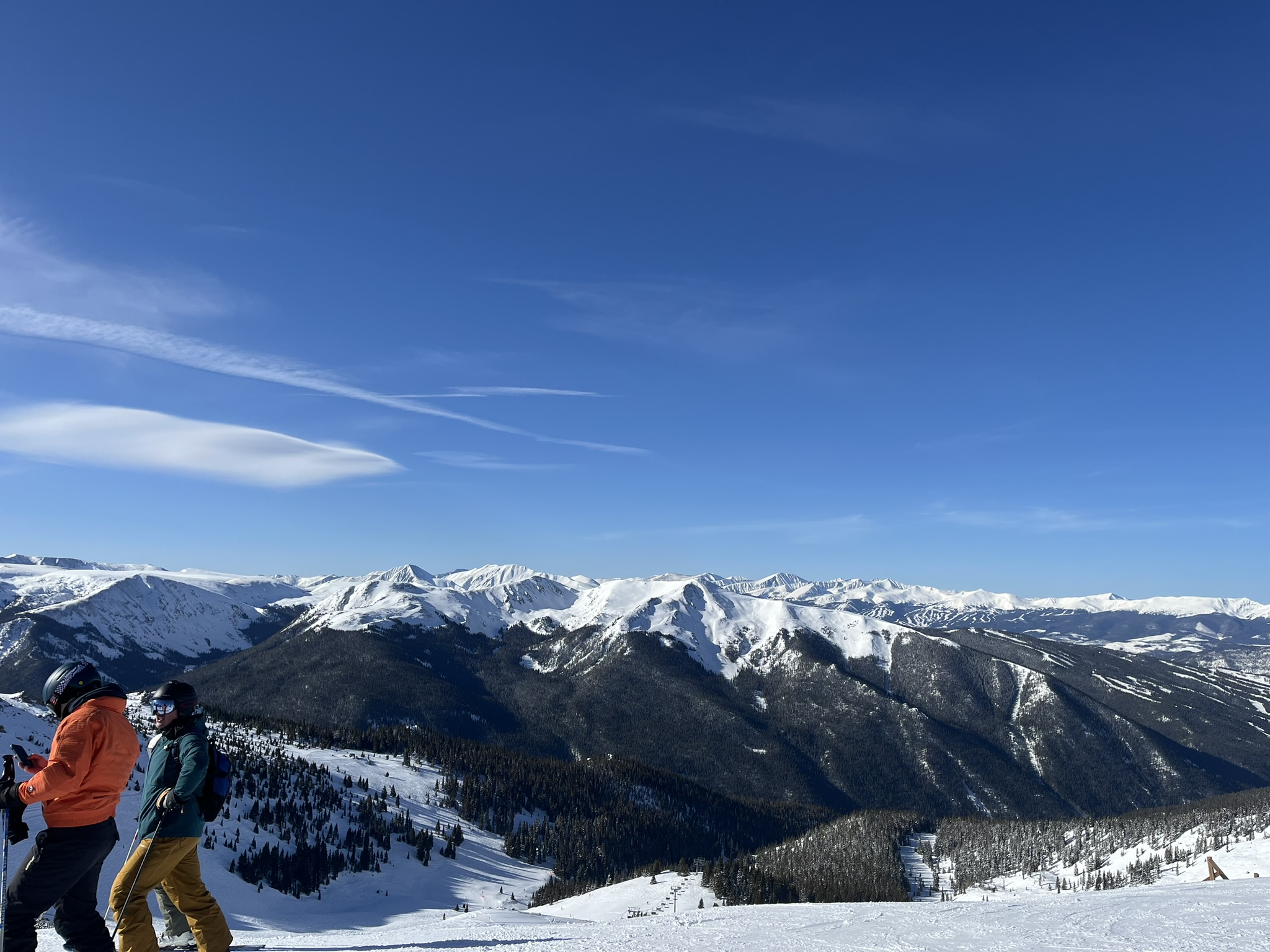 Skiing photo